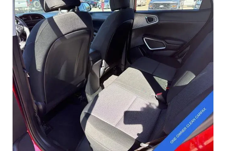 $15897 : Kia Soul 2024 S 4dr Crossove image 10