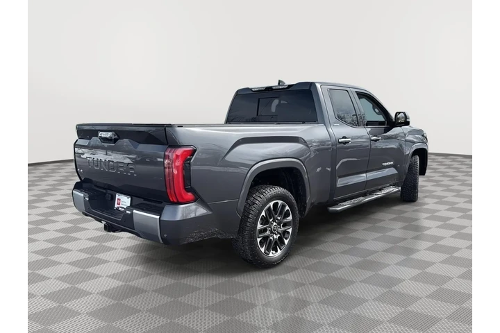 $42708 : 2022 Tundra Limited image 9