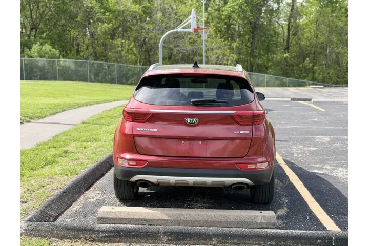 $7999 : 2017 Sportage SX Turbo image 9