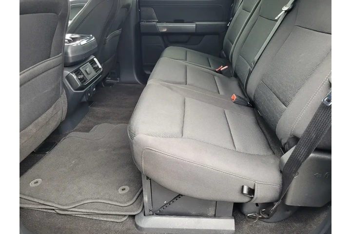 $37999 : Ford F-150 2022 4x4 XLT 4dr image 10