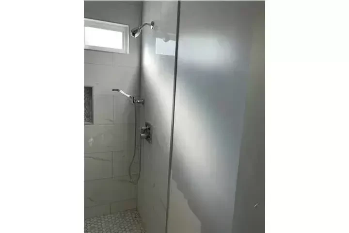 PLOMERO BARATO (323) 946-8895 image 4