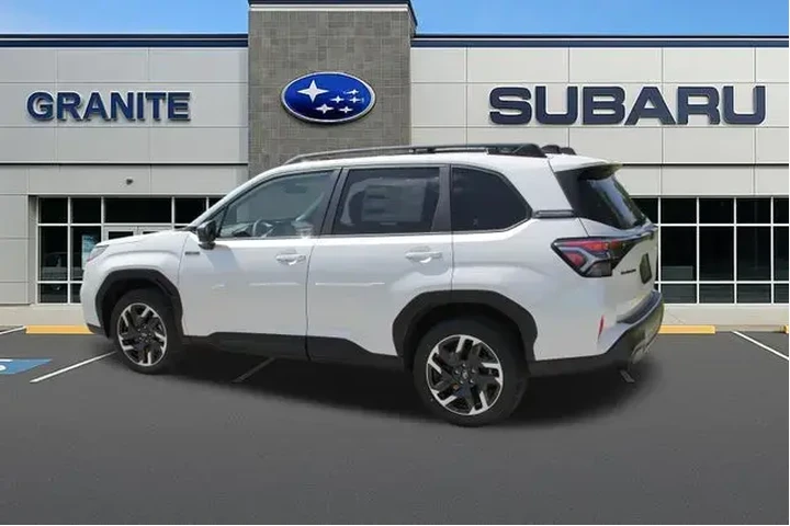 $34991 : Subaru Forester 2025 AWD Pre image 6