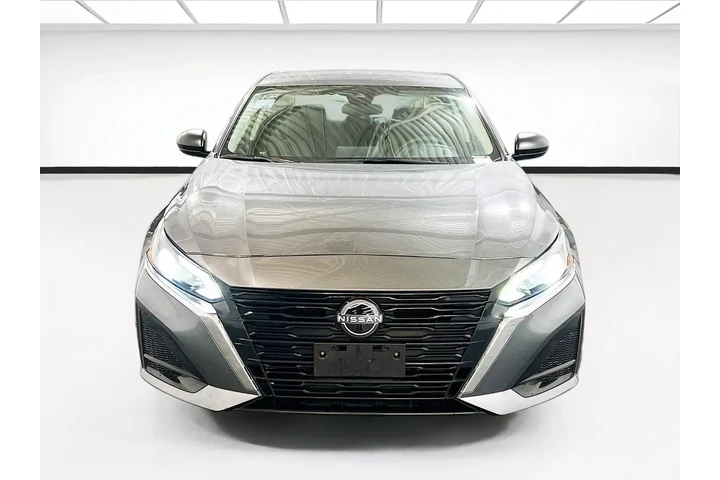 $18995 : Nissan Altima 2025 2.5 SV 4d image 7