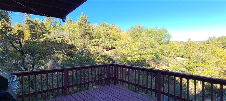 $700 : room Lake Arrowhead image 7