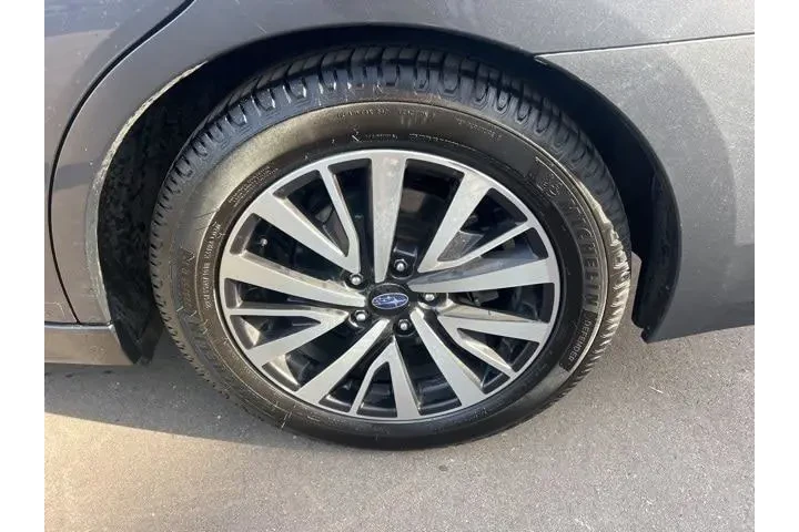$16930 : Subaru Legacy 2019 AWD 2.5i image 9