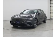 $27998 : Genesis G70 2024 2.5T Standa thumbnail