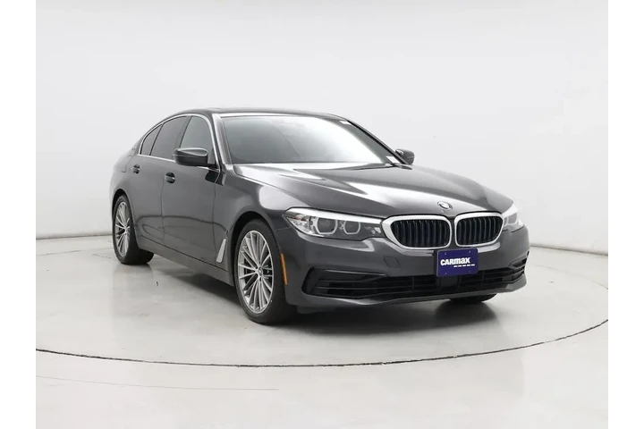 $18998 : BMW 5 Series 2019 530e iPerf image 1