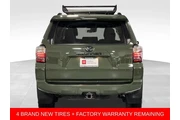 $44688 : Gold Certified2022 4Runner Tr thumbnail
