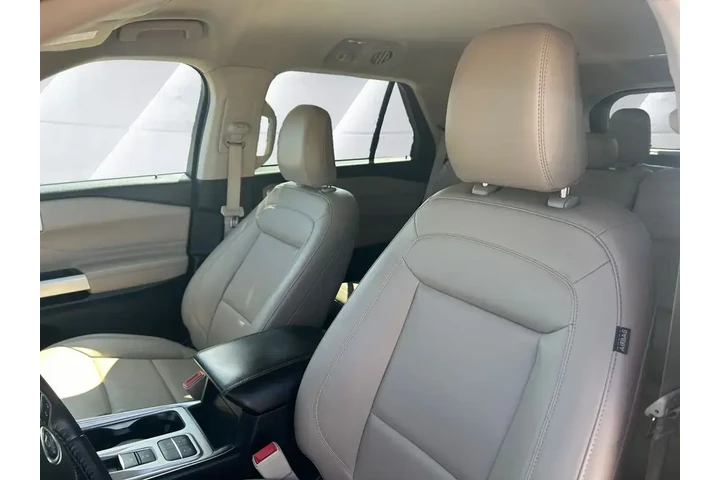 $27491 : Ford Explorer 2022 XLT 4dr S image 8