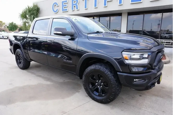 $36488 : Ram 1500 2021 4x4 Rebel 4dr image 1