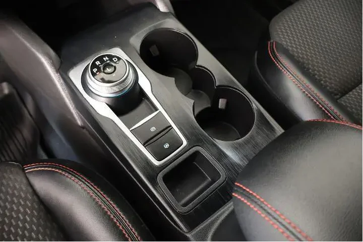 $23445 : Ford Escape 2023 AWD ST-Line image 9