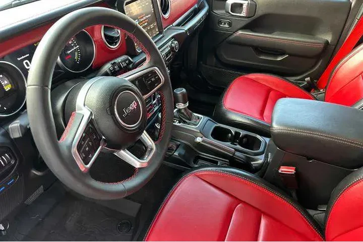 $34793 : Jeep Wrangler 2023 4x4 Rubic image 4