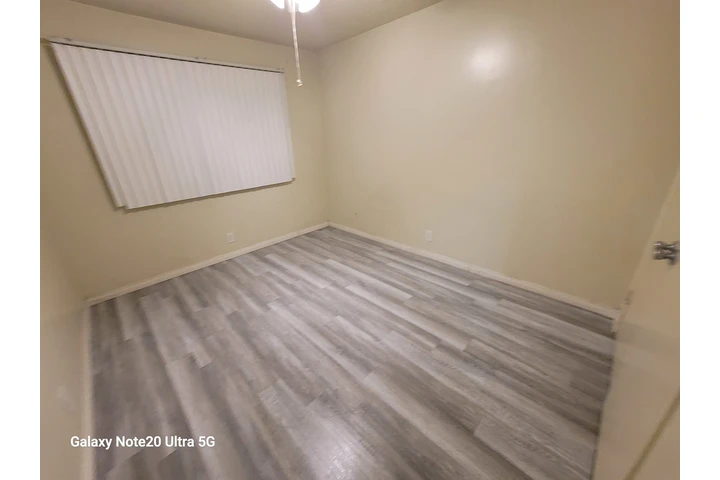 $800 : RENTO CUARTO, SUR LOS ANGELES image 1