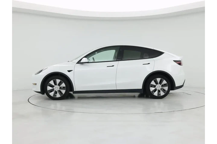 $32998 : Tesla Model Y 2023 AWD Long image 3