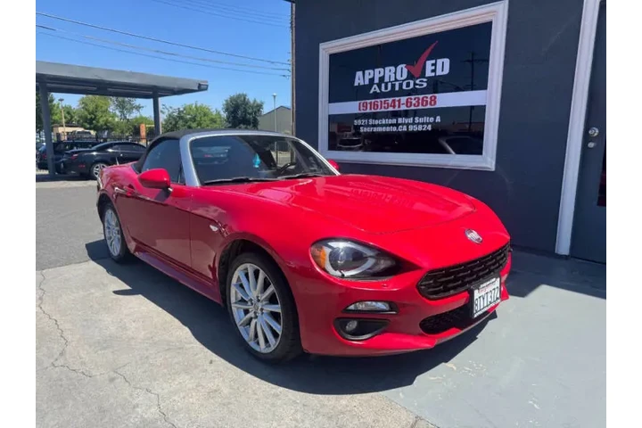 $12998 : 2017 FIAT 124 Spider Lusso image 1