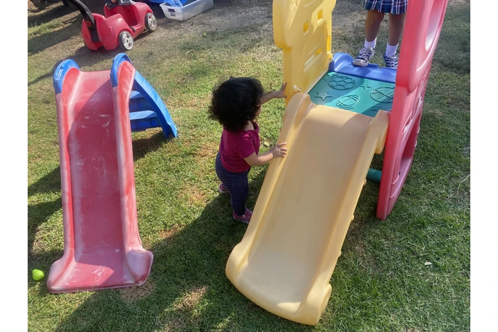 Cuido niños en Whittier CA image 3