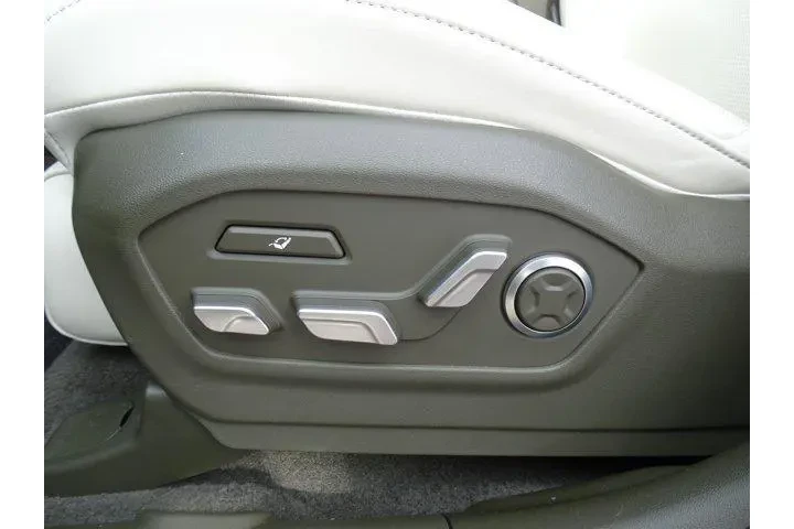 $39992 : Hyundai SANTA FE 2024 AWD Ca image 10