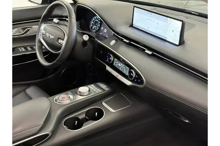 $37000 : Genesis GV70 2025 AWD 2.5T S image 10