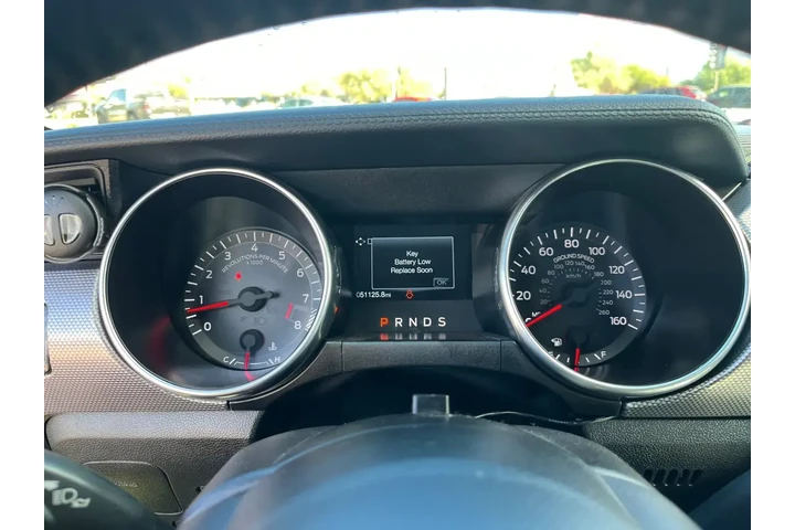 Ford Mustang 2021 GT 2dr Fas image 10