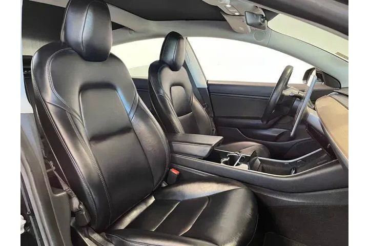 $18982 : Tesla Model 3 2019 image 10