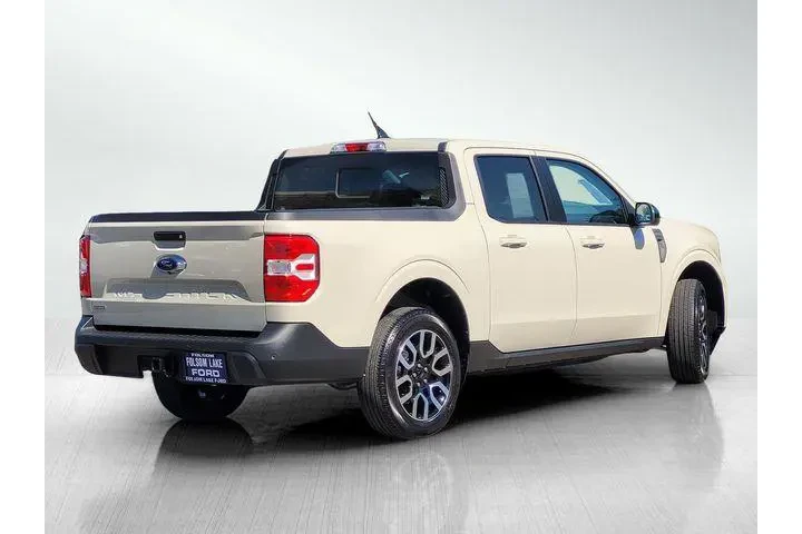 $34361 : Ford Maverick 2024 Lariat 4d image 4