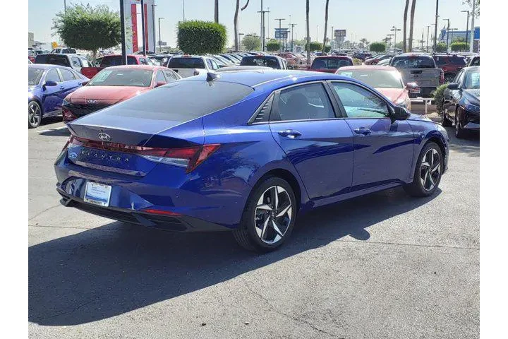 $17356 : Hyundai ELANTRA 2023 SEL 4dr image 5