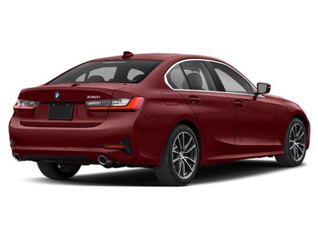 2021 3 Series 330i xDrive image 2