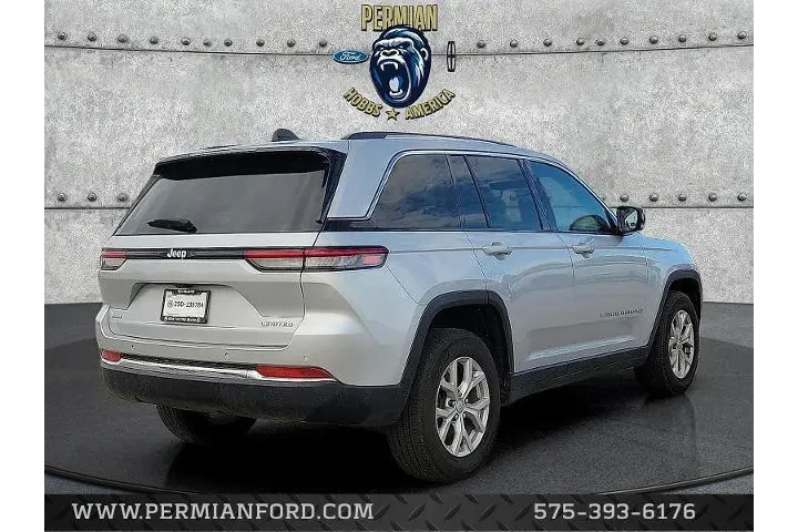 $29994 : Jeep Grand Cherokee 2023 4x4 image 4
