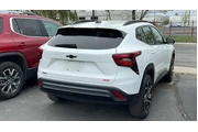 $23984 : Chevrolet Trax 2024 RS 4dr C thumbnail