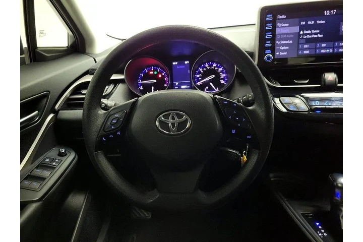$19998 : Toyota C-HR 2021 LE 4dr Cros image 10