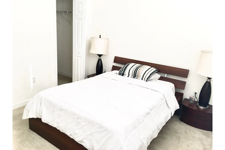$1000 : COMODA HABITACIÓN DORAL image 7
