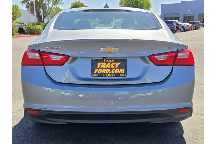 $16990 : Chevrolet Malibu 2023 LT 4dr image 5