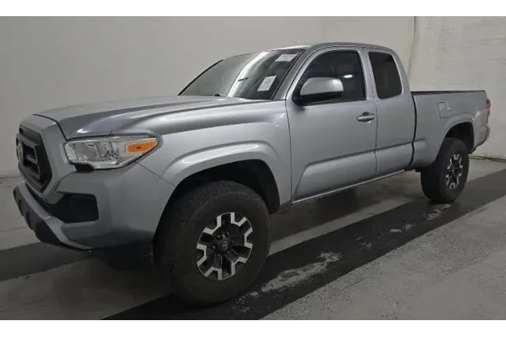 $29800 : Toyota Tacoma 2023 4x2 SR5 4 image 1