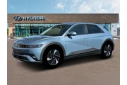 $32543 : Hyundai IONIQ 5 2026 SE 4dr thumbnail