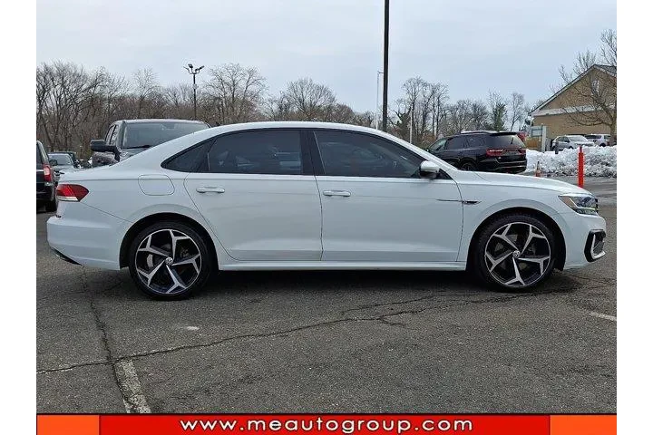 $16387 : Volkswagen Passat 2020 R-Lin image 6