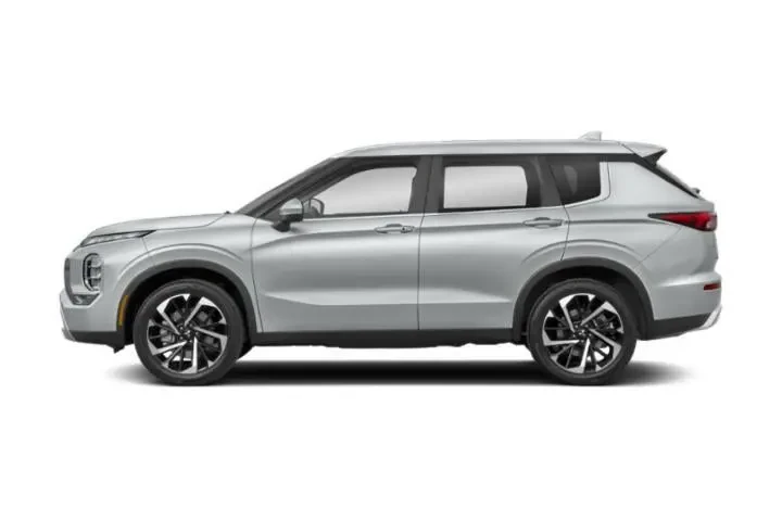 $22990 : Mitsubishi Outlander 2024 SE image 3
