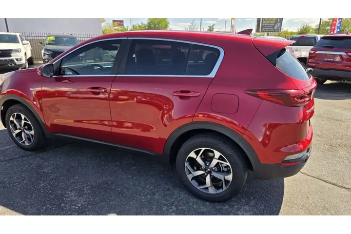 2022 KIA SPORTAGE2022 KIA SPO image 8