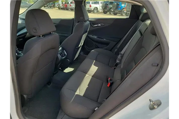 $20995 : Chevrolet Malibu 2023 LT 4dr image 9