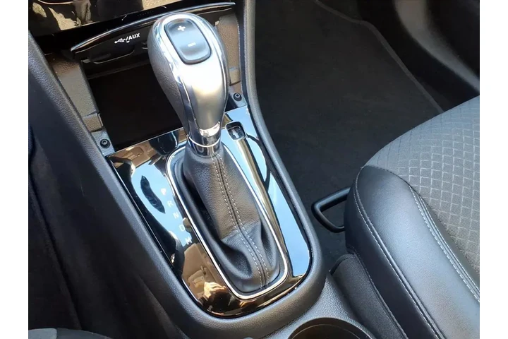 $12500 : Buick Encore 2020 Preferred image 9