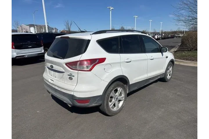$9500 : Ford Escape 2016 SE 4dr SUV image 7