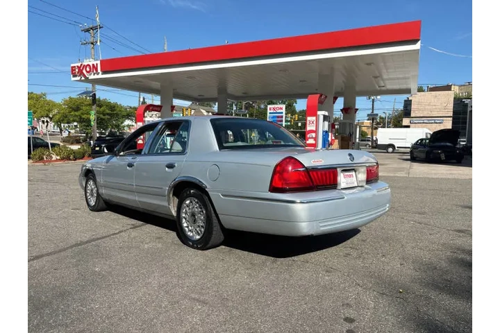 2002 Grand Marquis GS image 5