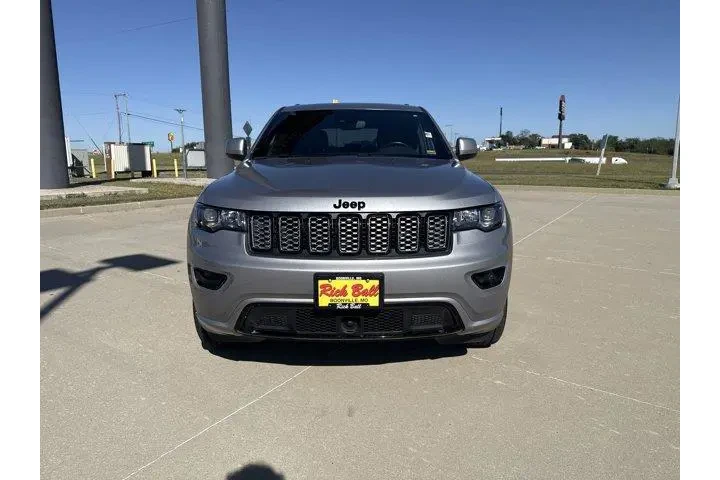 $27997 : Jeep Grand Cherokee 2021 4x4 image 9