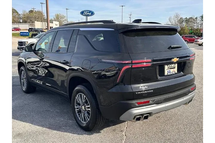 $39970 : Chevrolet Traverse 2025 LT 4 image 5