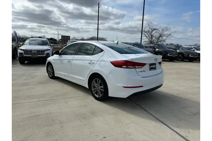 $12795 : Hyundai ELANTRA 2018 Value E image 7