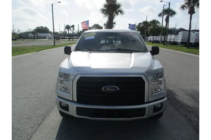 $18995 : Ford F-150 2017 4x2 Lariat 4 image 2