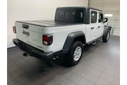 $25989 : Jeep Gladiator 2020 4x4 Spor thumbnail