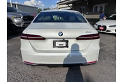 2024 BMW 530i 5 SERIES thumbnail