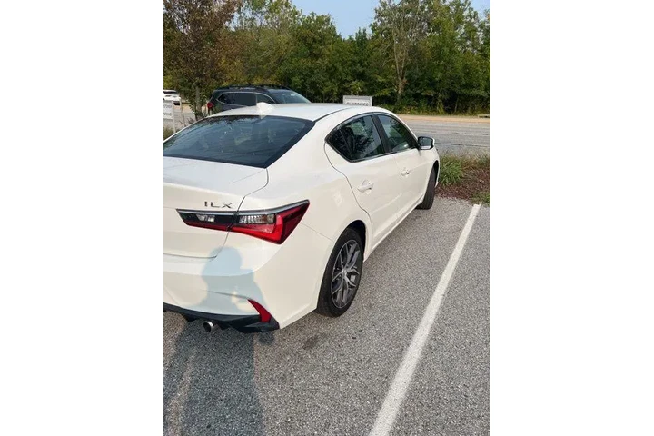 $22000 : Acura ILX 2022 4dr Sedan w/P image 4