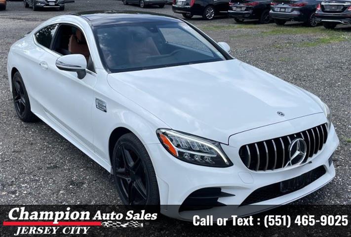 Used 2019 C-Class C 300 4MATI image 2