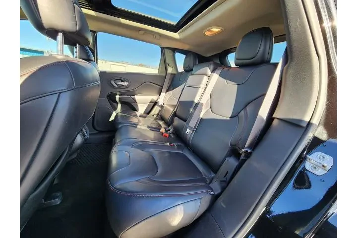 $7576 : Jeep Cherokee 2014 4x4 Trail image 9